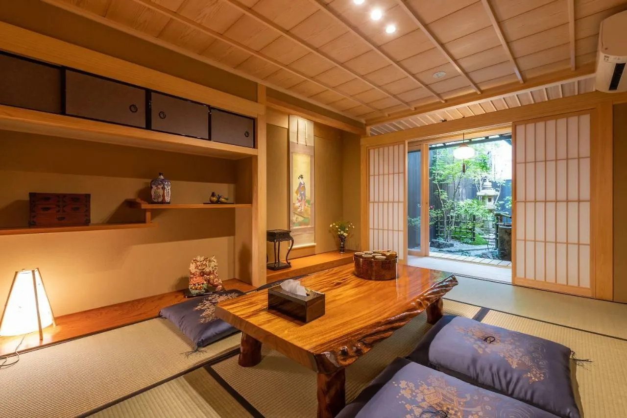 京宿日和 五条 Hiyori Gojo Kyōto 0*,  Giappone